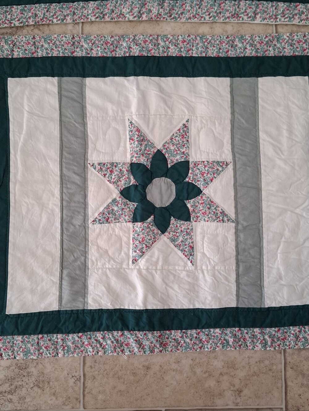 Vtg Set Of 2 Quilt Pillow Shams Patchwork Flower Star Heart Standard Sz Cottage